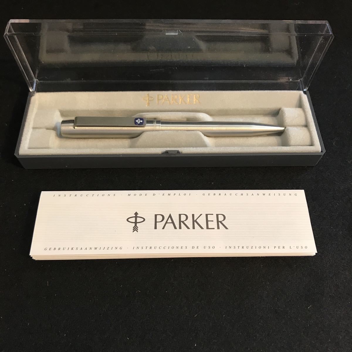 PARKER ボールペン プラスチックケース入の画像1