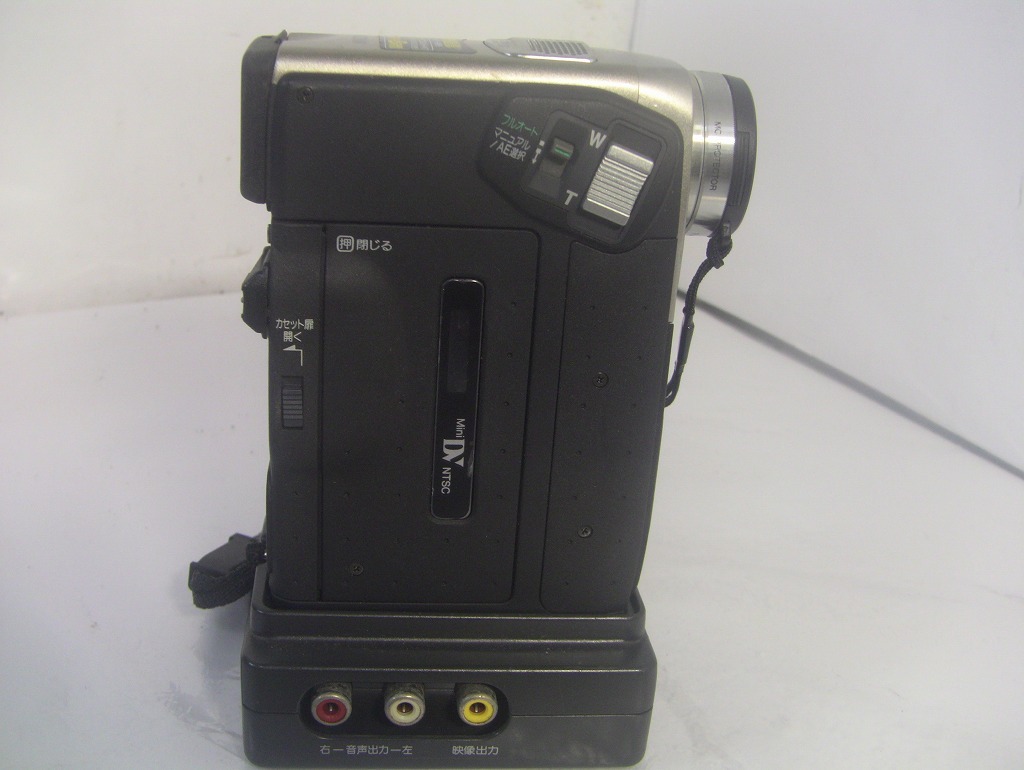 【動作確認済み・MiniDVビデオカメラ・ダビングにご使用ください！】Panasonic MiniDVビデオカメラ NV-C1/0566_画像6