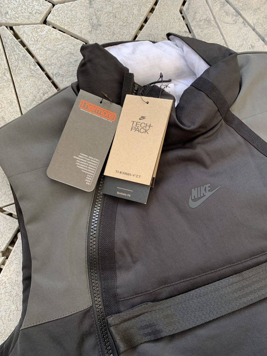 新品 ナイキ テックパックベスト Mサイズ NIKE エコダウン ダウン