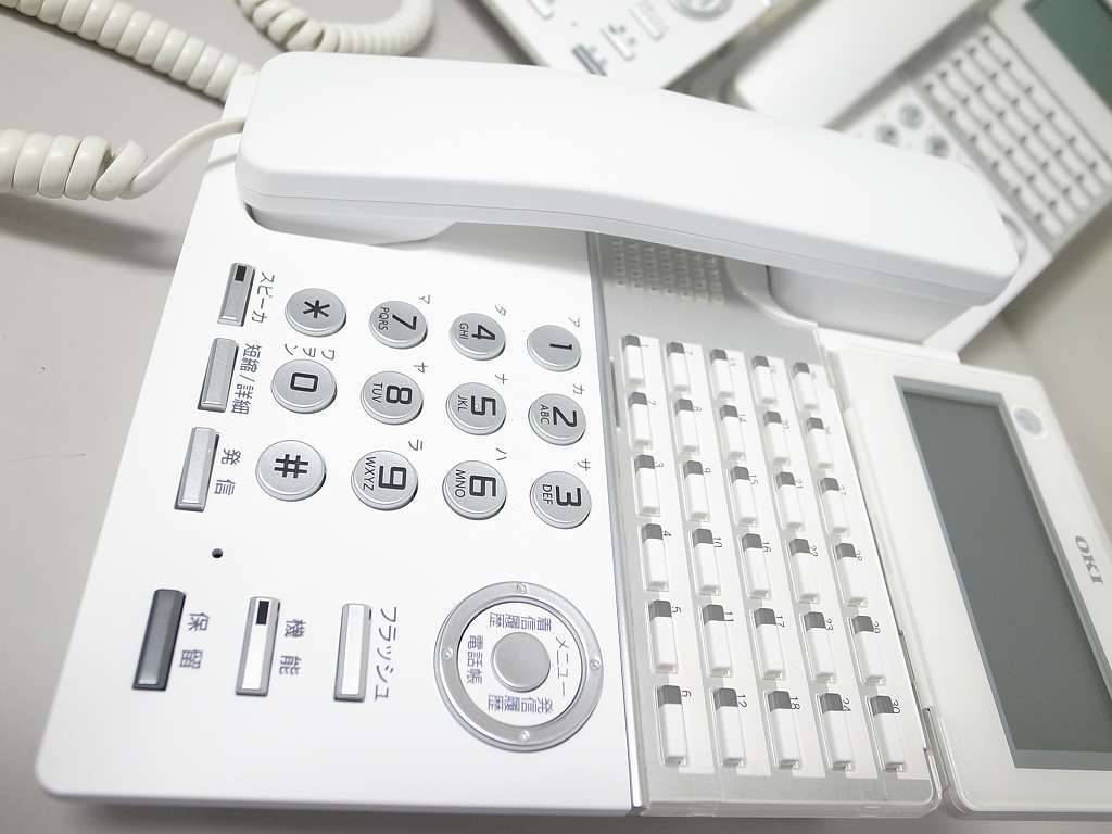 □【☆美品☆】 OKI CrosCore2 30ボタン多機能電話機 【MKT/ARC □【☆美品☆】 OKI CrosCore2 30ボタン多機能電話機 【MKT/ARC