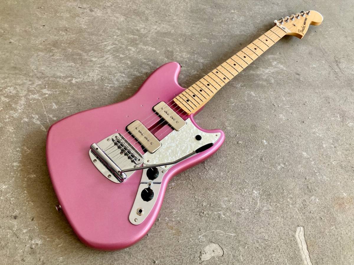 Yahoo!オークション - ワンオフ Fender Mustang King Gnu 常田大 Yahoo!オークション - ワンオフ Fender Mustang King Gnu 常田大