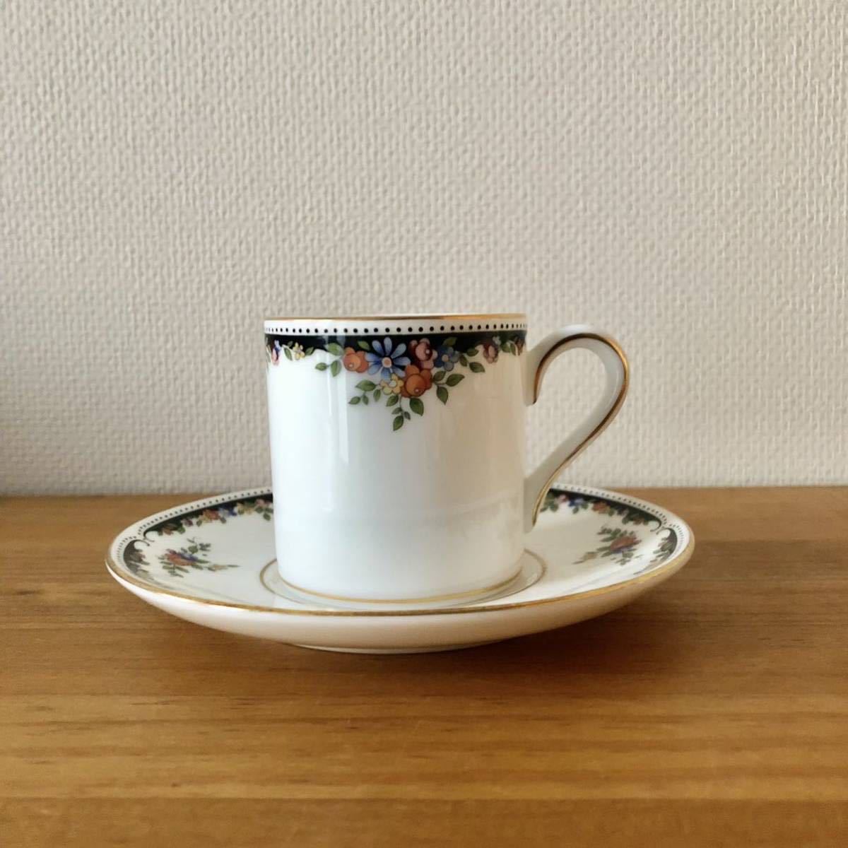 美品 廃版品 ウェッジウッド 黒壺 オズボーン カップ&ソーサー 美品 廃版品 ウェッジウッド 黒壺 オズボーン カップ&ソーサー