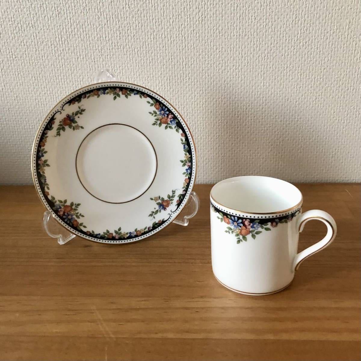 美品 廃版品 ウェッジウッド 黒壺 オズボーン カップ&ソーサー 美品 廃版品 ウェッジウッド 黒壺 オズボーン カップ&ソーサー