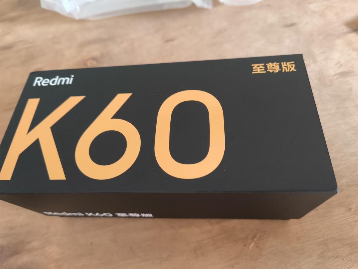 シャオミ Xiaomi Redmi K70 Pro 12 256 白 新品 - フィルム