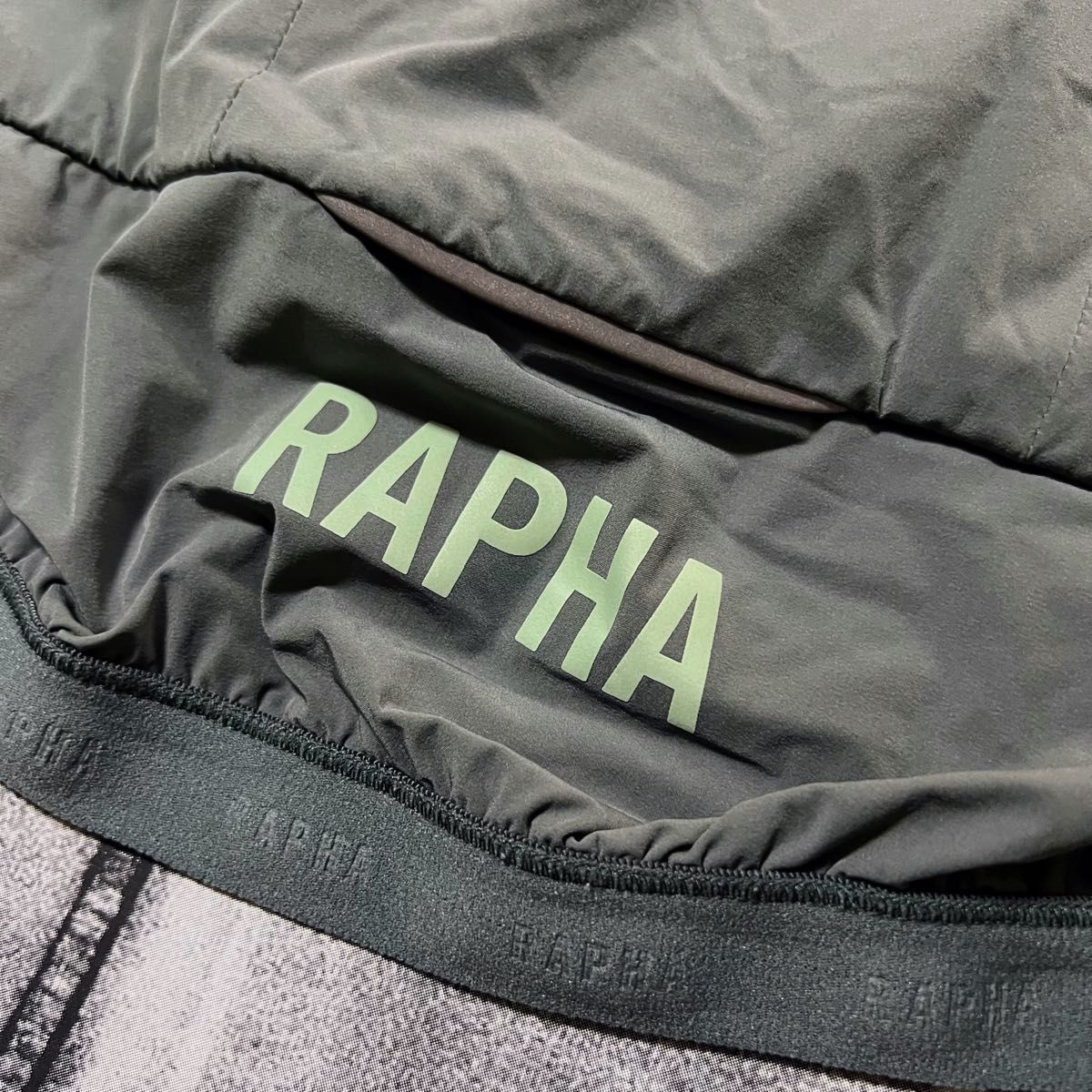 Rapha メンズ プロチーム インサレーティッド ジレ Mサイズ グリーン