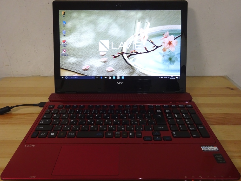 NEC ノートパソコン LAVIE Note Standard PC-NS350AAR/第5世代Core i3-5005U 2.0GHz/4GB/1000GB/BD/中古特価良品_画像1