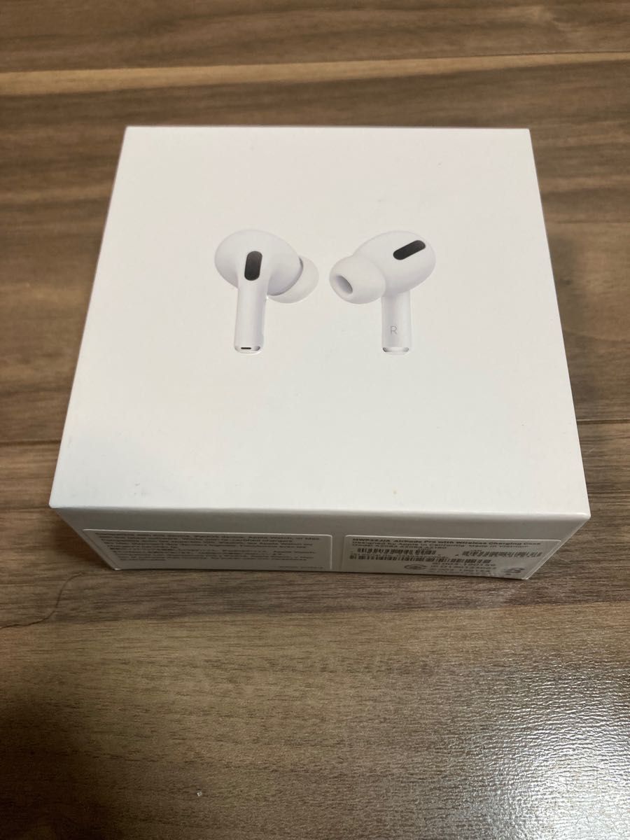 AirPods Pro(初代)美品 箱・充電ケーブル・両耳全て込み-