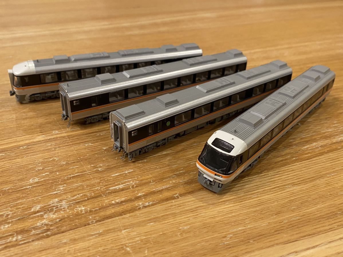 珍しい KATO キハ85系 4両セット 前回ロット品 室内灯付き! 10-1404