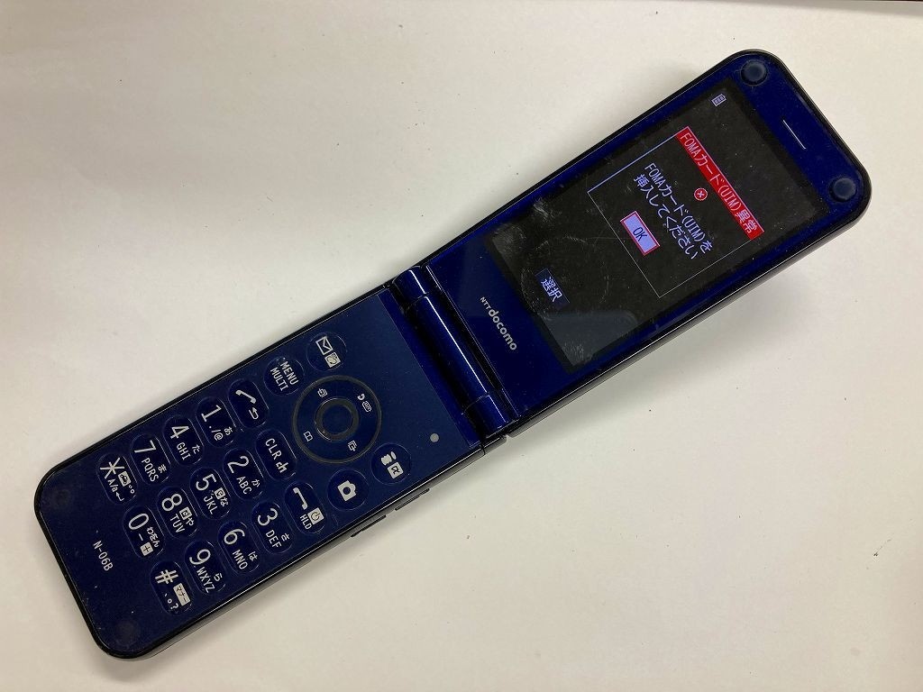 AD257 docomo N-06B ブラック_画像1