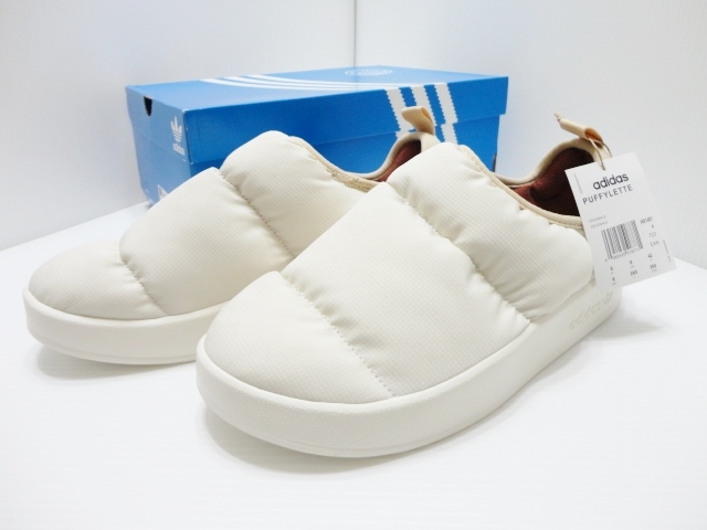 新品未使用 アディダス Adidas パフィレッタ白 PUFFYLETTE 26 5