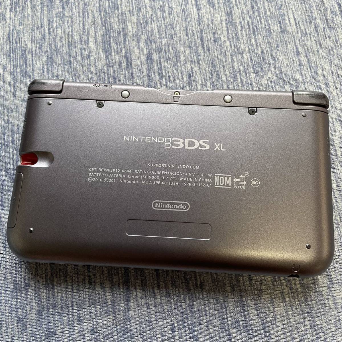 Nintendo 3DSXL Retro NES Edition 北米版 ポケモンバンク