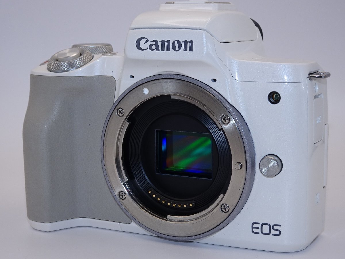 【外観特上級】Canon ミラーレス一眼カメラ EOS Kiss M ボディー ホワイト EOSKISSMWH-BODY