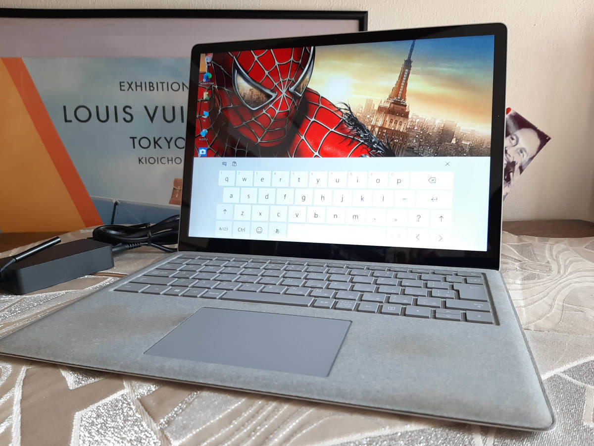話題の行列 Bluetooth WiFi 8G 128GB/SSD 8350U i5 8世代 Laptop2