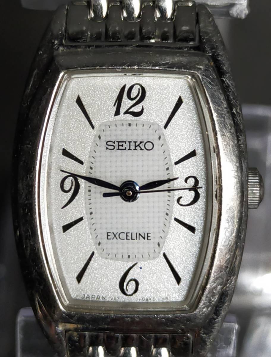 腕時計 SEIKO EXCELINE V117-0AS0 ソーラー 稼働品 セイコー エクセリーヌ_画像2