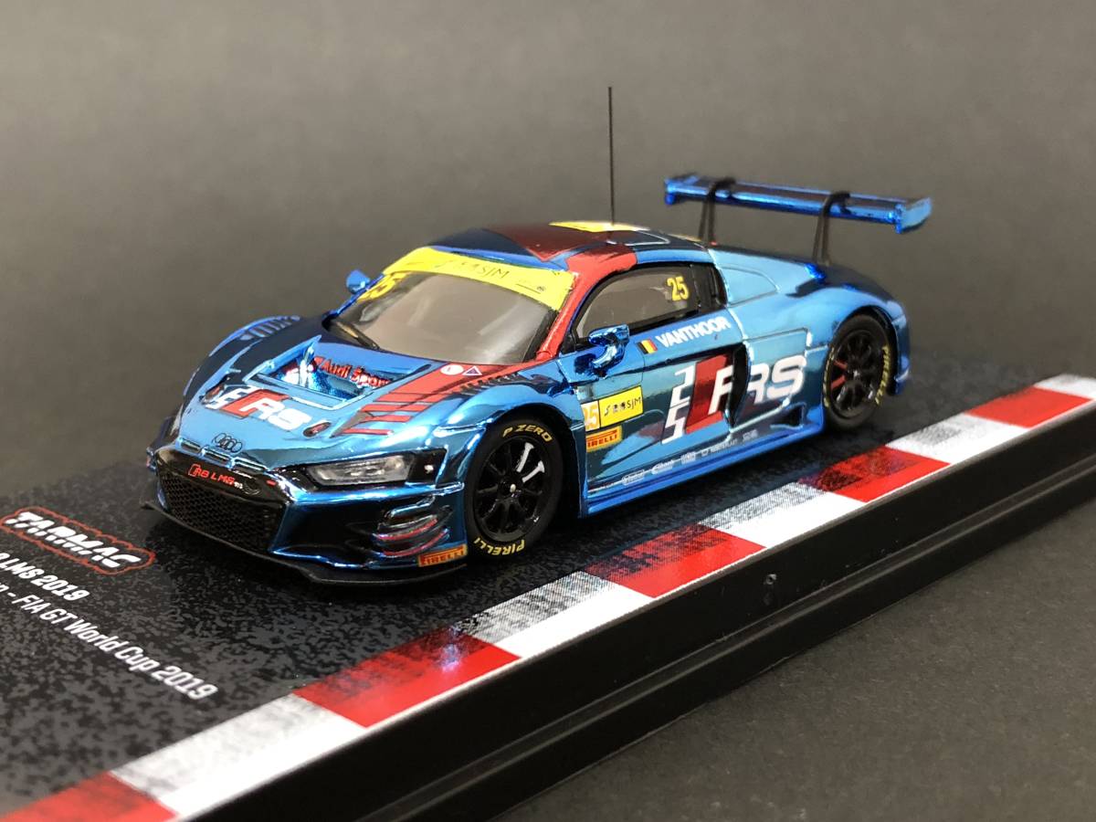 1/64 Tarmac Works ターマック ワークス Audi R8 LMS 2019 Macau GT Cup - FIA GT World Cup 2019 京商 トミカサイズ_画像2