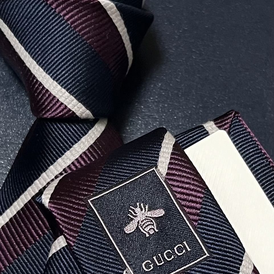 未使用 タグ付 ネクタイ 現行 GUCCI グッチ シルク GGライン シェリーライン 蜂 bee 刺繍 ジャガード シマ ストライプ メンズ パープル 紫_画像2