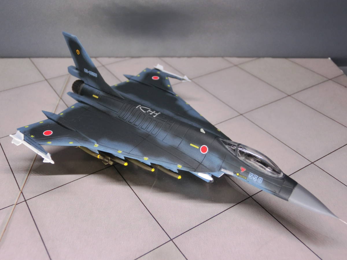 330 1/144 F-2XL 戦闘爆撃機 ダブルデルタ翼 洋上迷彩 #550 仮想航空自衛隊 第6飛行隊 天逆鉾・神武東征の弓 福岡県 築城基地 完成品_画像2