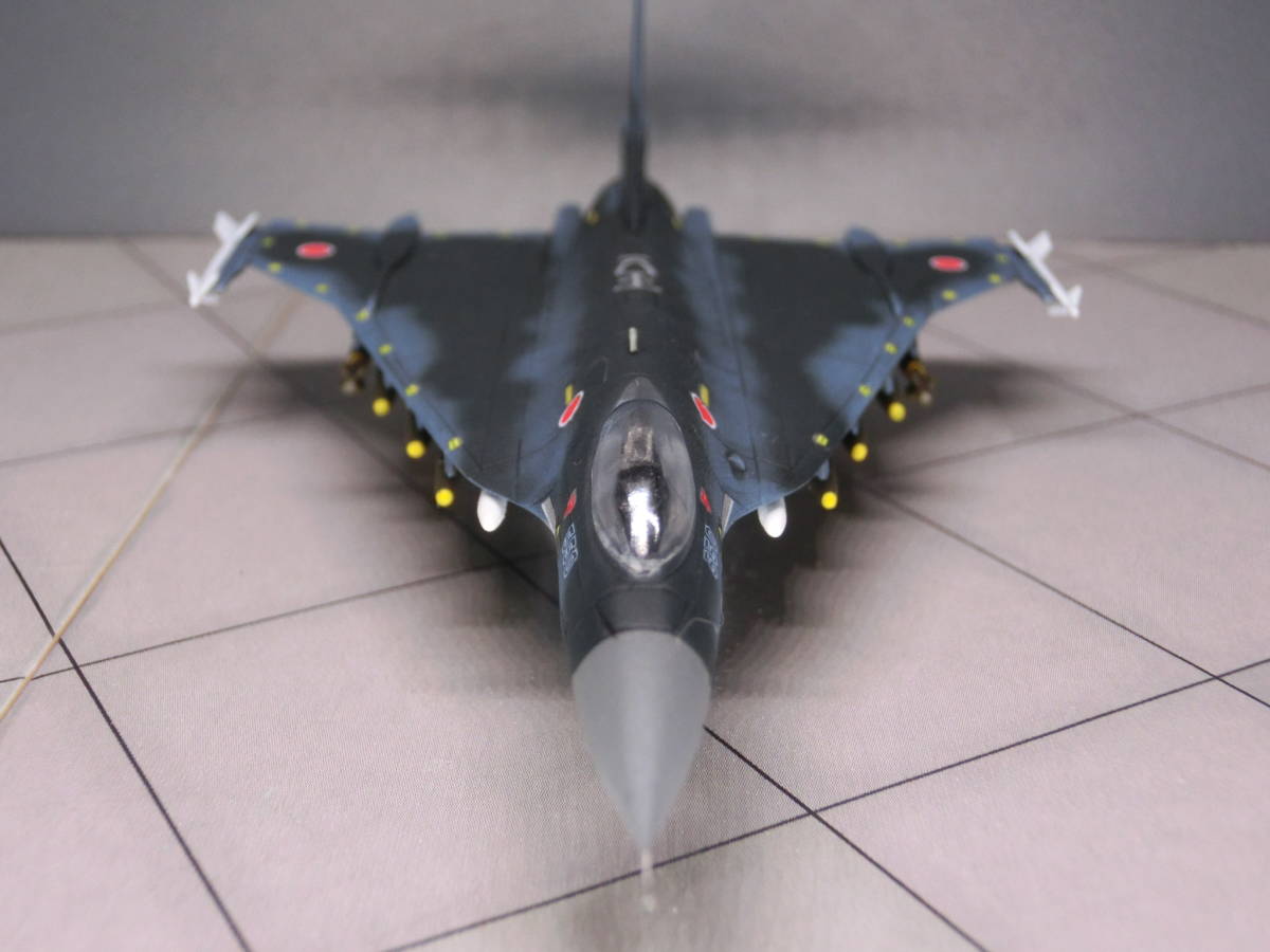 330 1/144 F-2XL 戦闘爆撃機 ダブルデルタ翼 洋上迷彩 #550 仮想航空自衛隊 第6飛行隊 天逆鉾・神武東征の弓 福岡県 築城基地 完成品_画像8