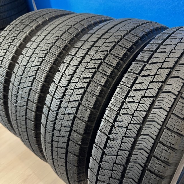 2022年製造】 175/65R15 ブリヂストン BLIZZAK VRX2 スタッドレス