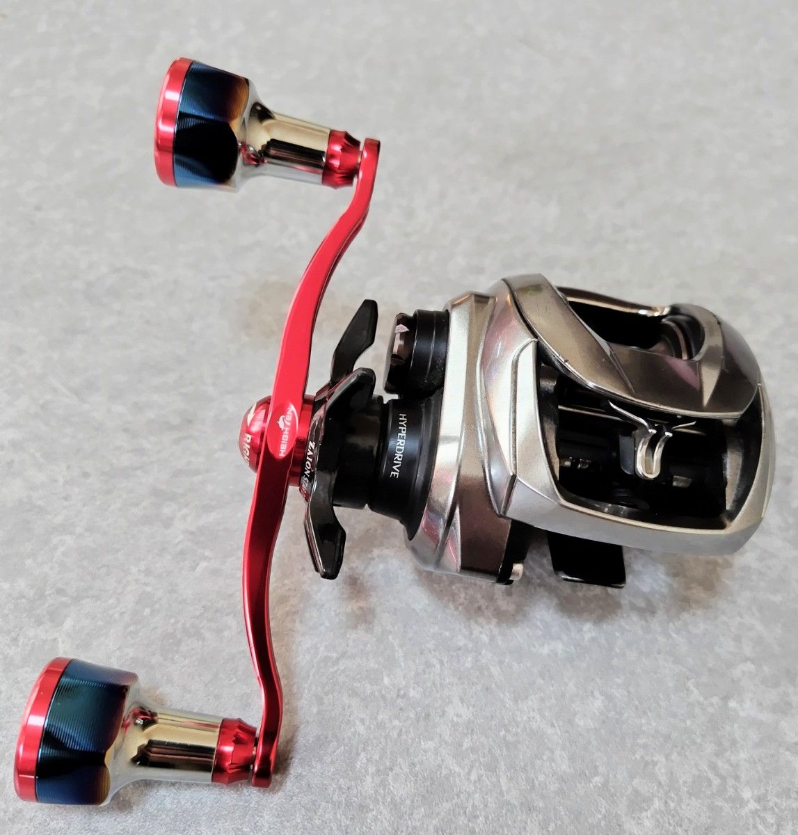 DAIWA ダイワ 21ジリオン SV TW 1000H 箱ありハンドルカスタム DAIWA ダイワ 21ジリオン SV TW 1000H 箱ありハンドルカスタム
