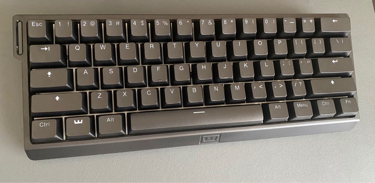 新品同様 開封のみ Wooting 60 HE ゲーミングキーボード 黒 ラビット