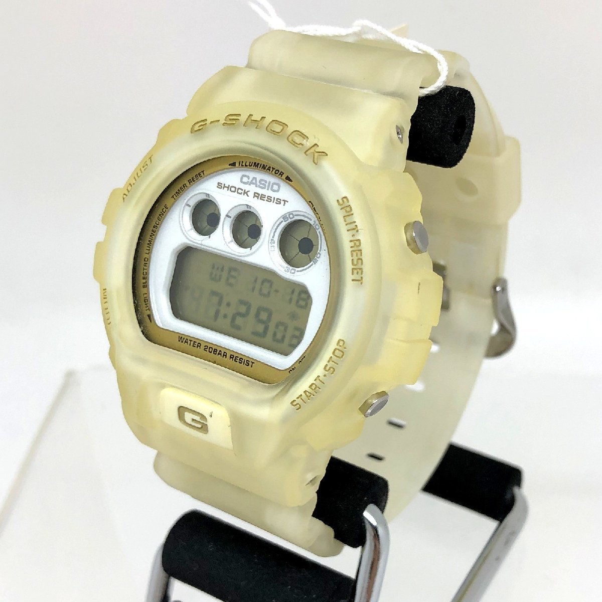 美品 G-SHOCK ジーショック CASIO カシオ 腕時計 DW-6900XLV-7JR 三つ目 デジタル プレシャスハートセレクション 【IT50BT0OPVH8】_画像3