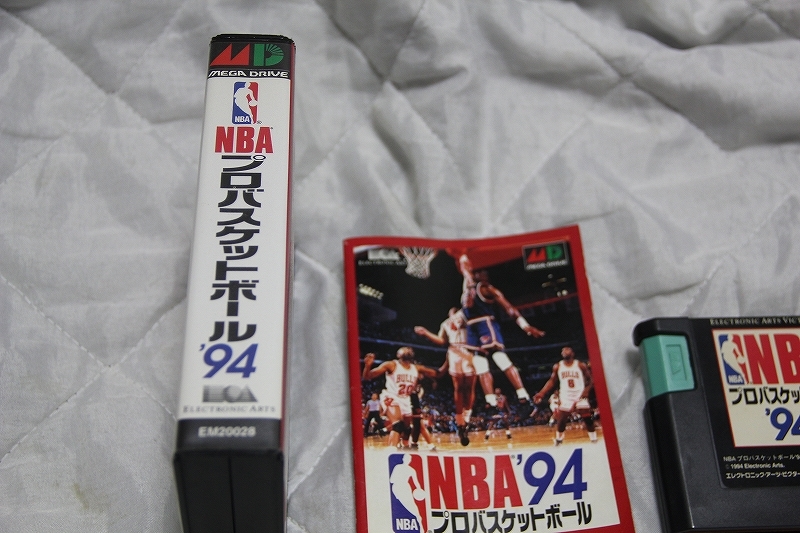 MD NBAプロバスケットボール'94 アクレイムジャパン 箱説付 EM20028 検索 セガ メガドライブ カセット_画像3