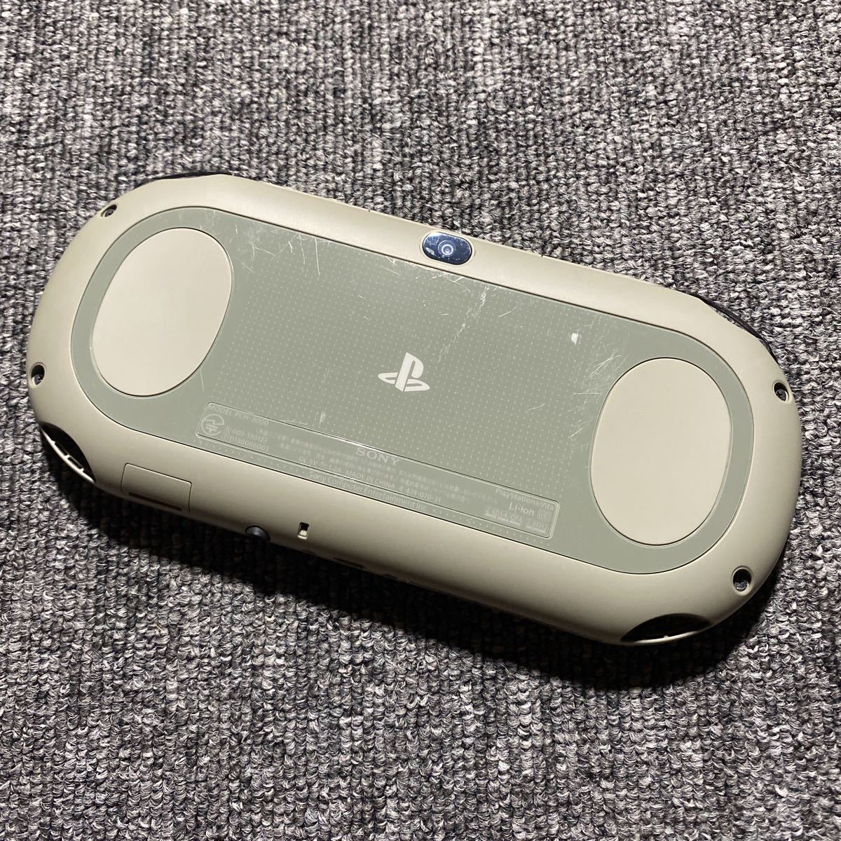 PS Vita PCH-2000 カーキブラック 本体のみ