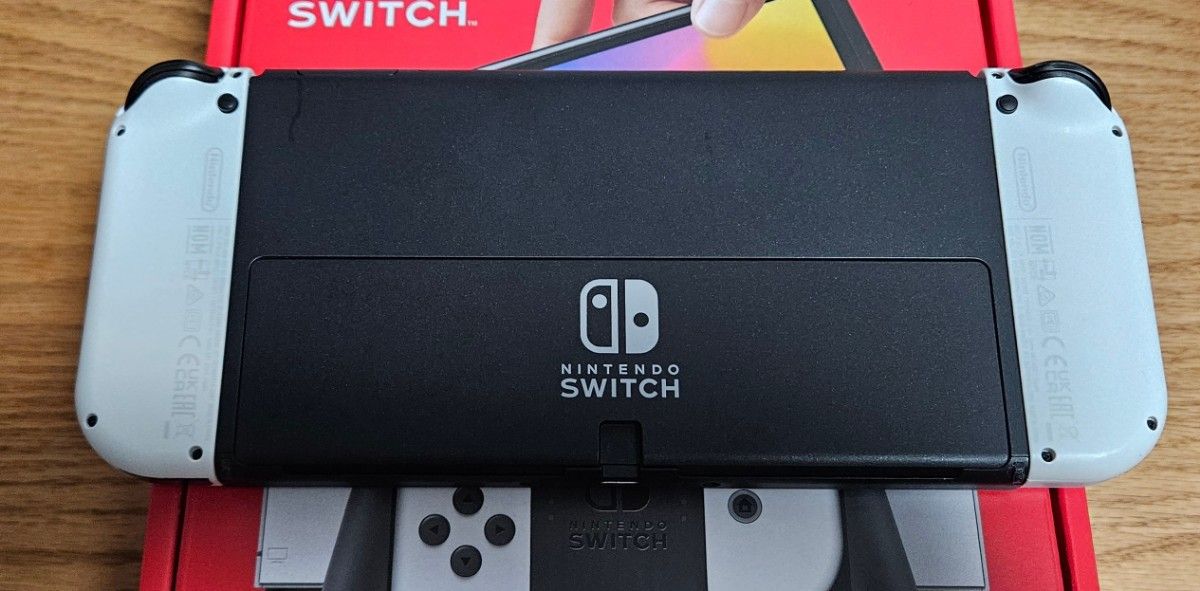 Nintendo Switch(有機ELモデル)ホワイト BC_HEG_S_KAAAA Nintendo Switch(有機ELモデル)ホワイト BC_HEG_S_KAAAA