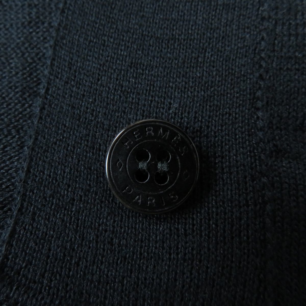  ultimate beautiful goods * regular goods HERMES Hermes with logo embroidery Serie . attaching ratio wing tailoring silk . cardigan | tops lady's navy blue 34 Italy made 