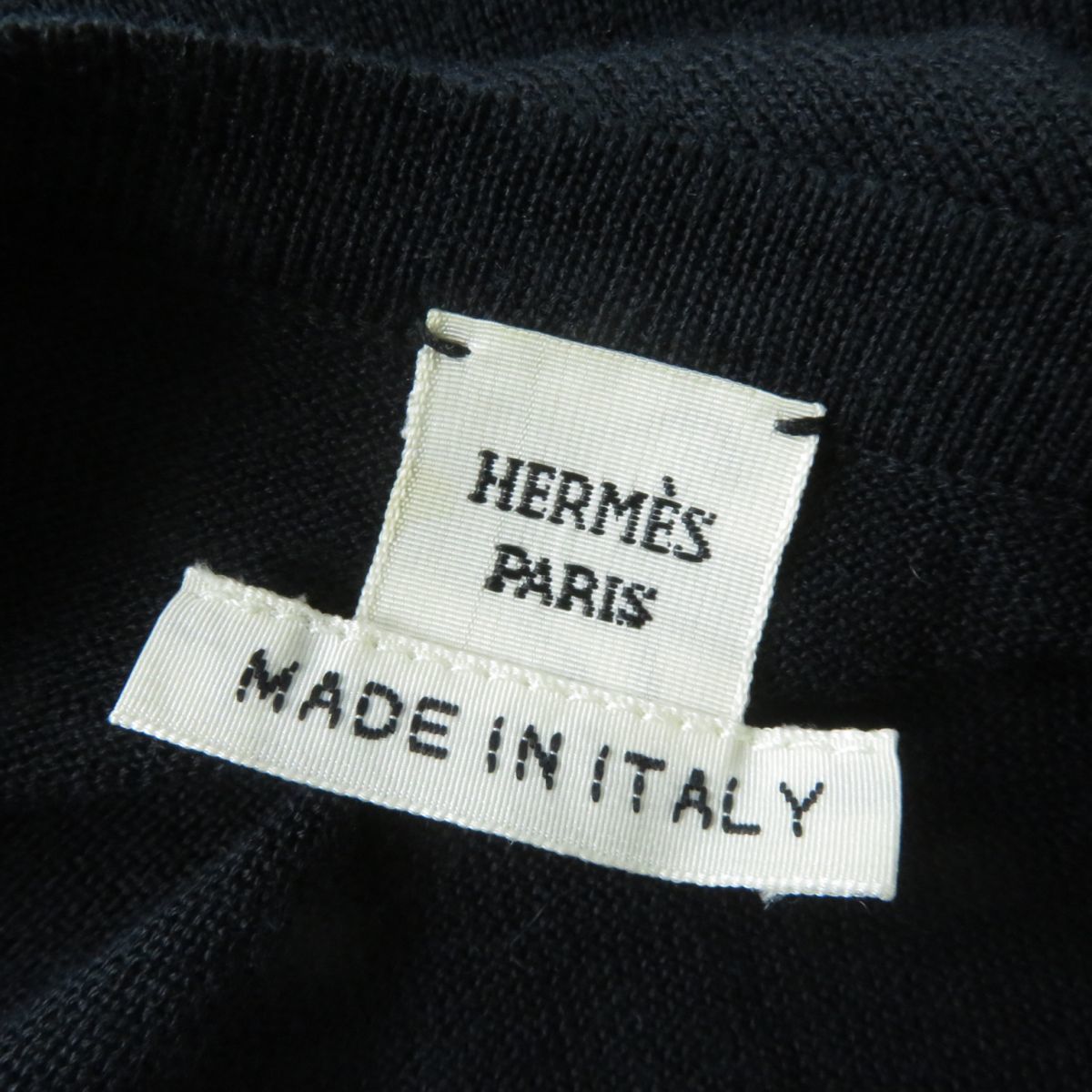  ultimate beautiful goods * regular goods HERMES Hermes with logo embroidery Serie . attaching ratio wing tailoring silk . cardigan | tops lady's navy blue 34 Italy made 