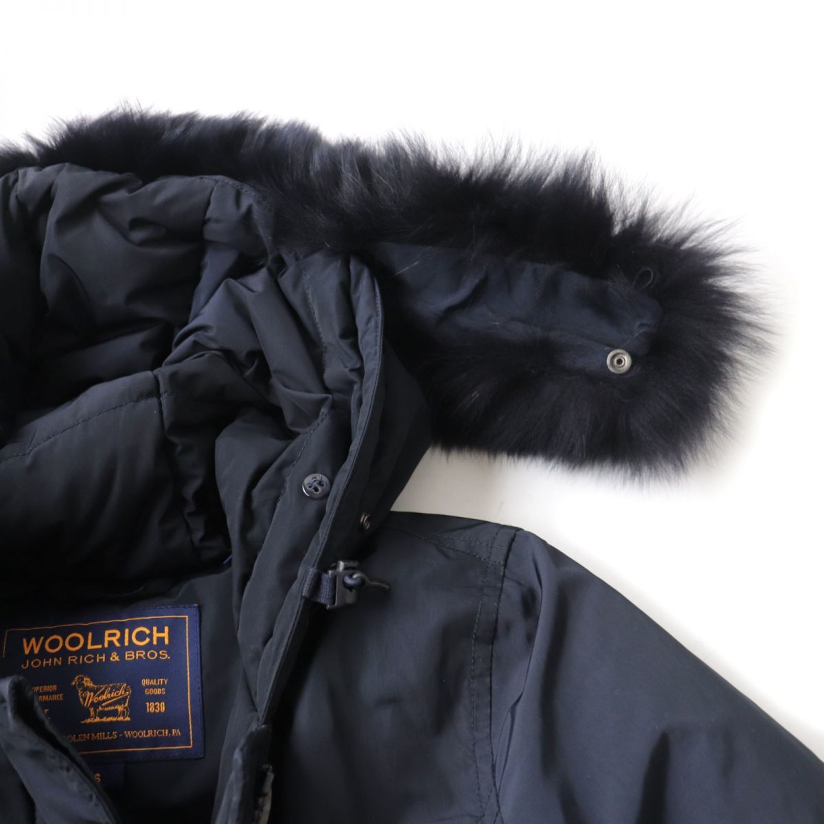  superior article * regular goods Woolrich 1602165 LUXURY ARCTIC PARKA ZIP UP Logo button attaching fox down coat with fur navy blue XS Japan size S corresponding 