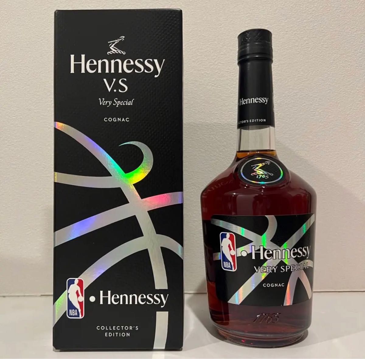 Hennessy V S Limited Edition NBA 2023 (2本セット)｜PayPayフリマ