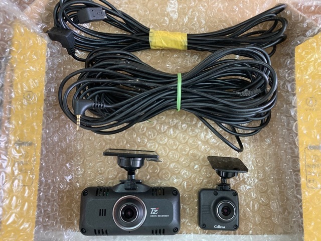 10073 美品　セルスター　TZ-D201 CS-51FR同等品　リアカメラGDO-28 相互通信ケーブルGDO-06 32GBSDカード 前後２カメラドライブレコーダー_画像1