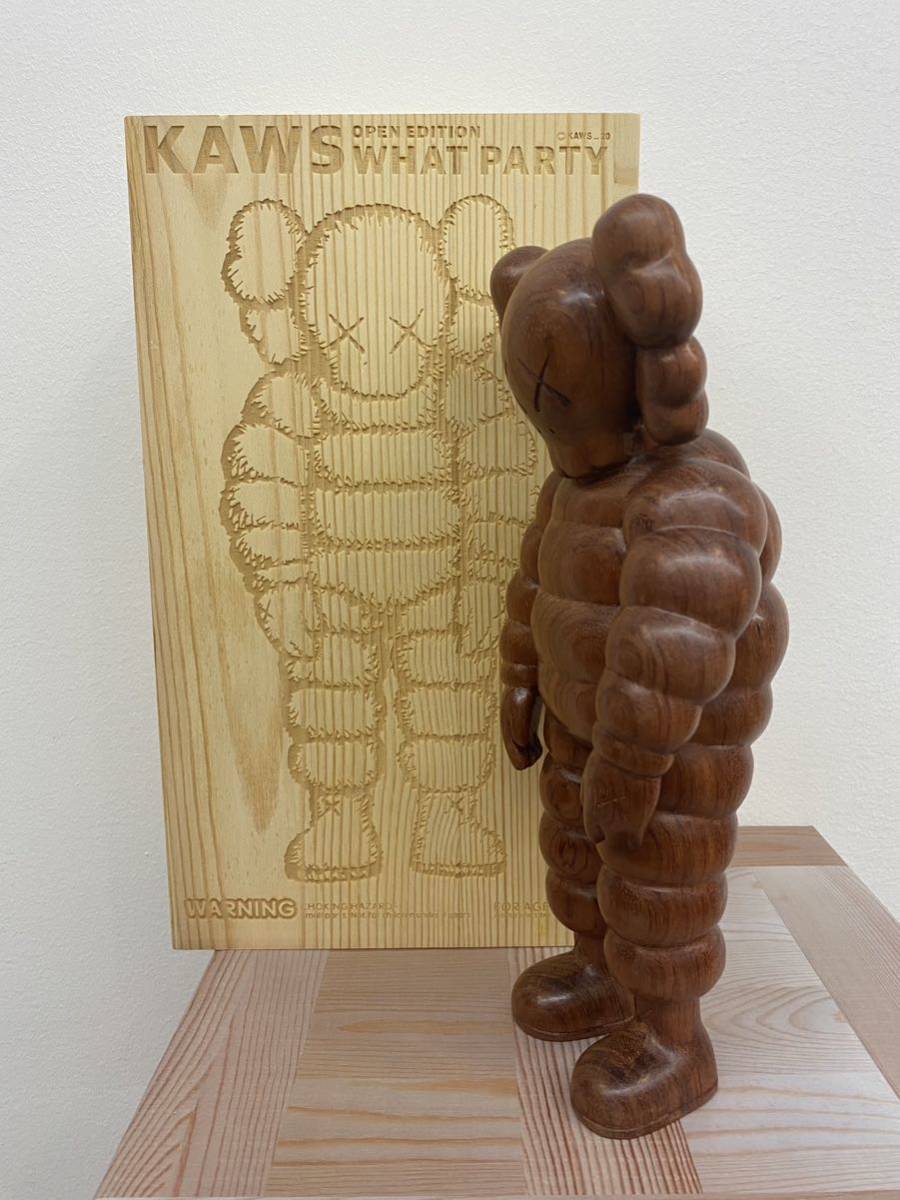 KAWS WHAT PARTY WOOD フィギュア 28cm_画像2