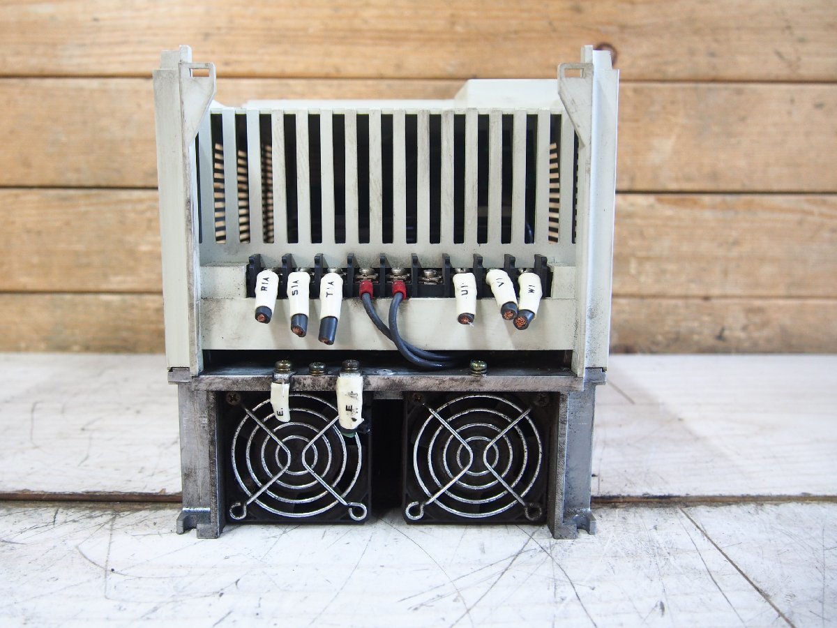 売れ筋】 MITSUBISHI ☆【1F1003-11】 三菱 ジャンク MR-J2S-700B AC