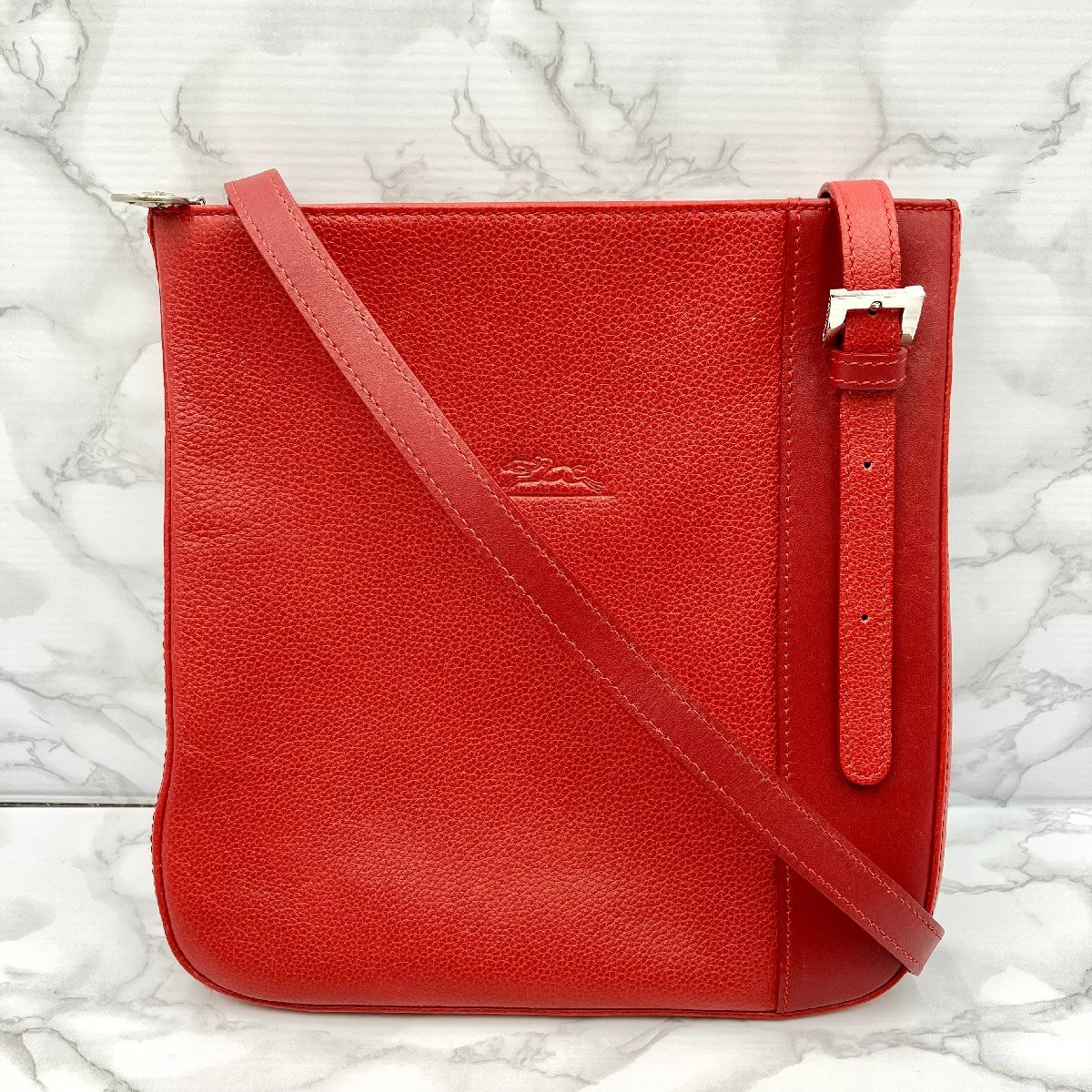 【美品】LONGCHAMP ロンシャン レザー ショルダーバッグ レッド 赤 斜め掛け 鞄 カバン レディース バッグ