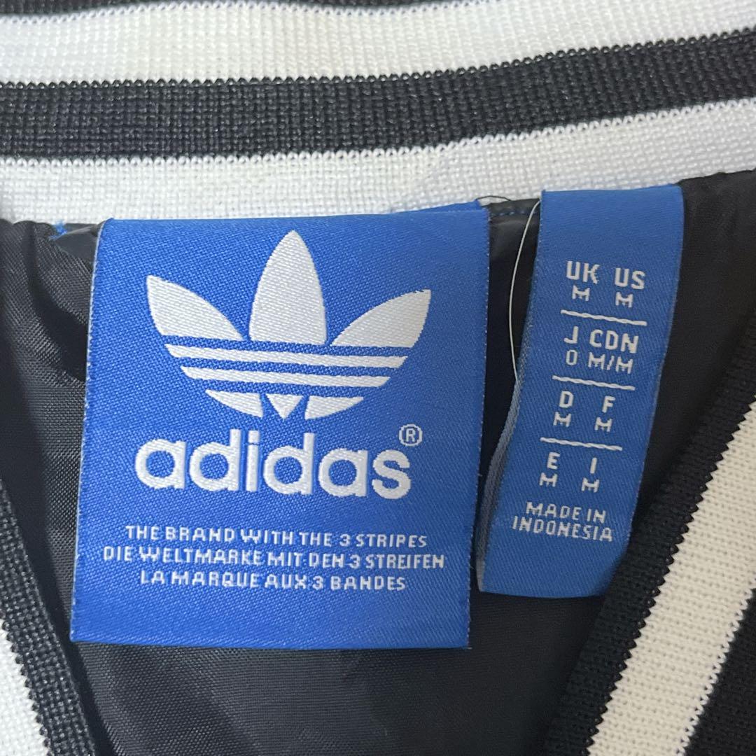 adidas アディダス ナイロンジャケット L ノーカラー ダークネイビー L ワンポイント 刺繍ロゴ トレフォイルロゴ 3本線 HTK2263