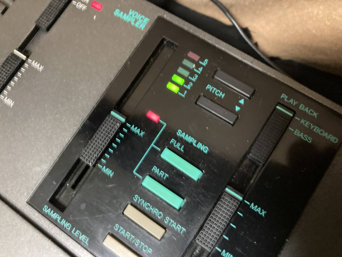 動作OK YAMAHA VSS-100 80年代FM音源&LO-FIサンプラー搭載の 動作OK YAMAHA VSS-100 80年代FM音源&LO-FIサンプラー搭載の