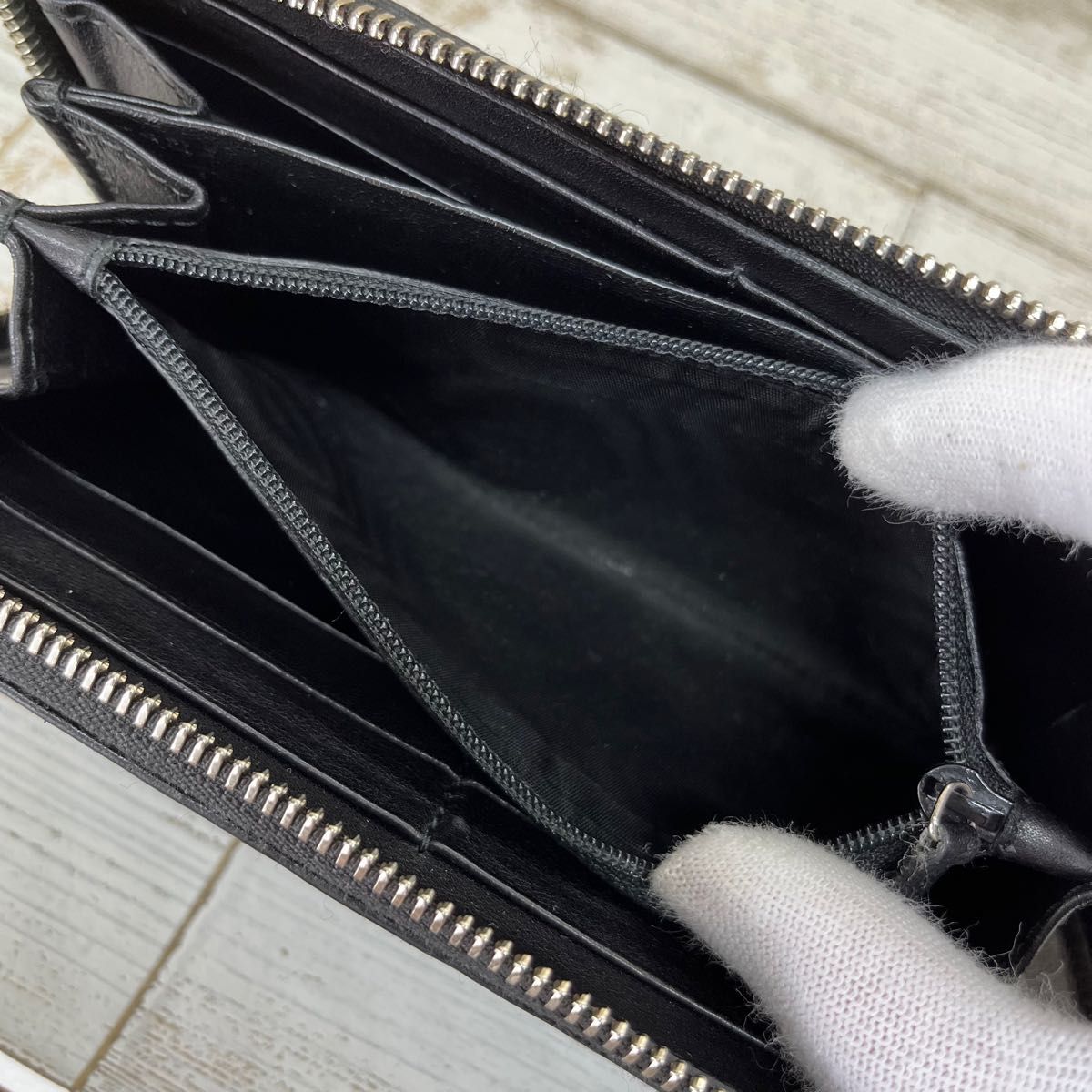 【 美品 】GUCCI グッチ GGロゴ シマレザー ラウンドジップ 長財布 黒 ラウンドファスナー長財布 ファスナー 財布