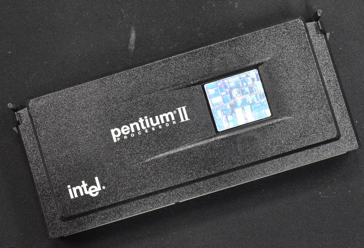 (送料無料) Intel Pentium2 PentiumⅡ 350MHz SL2U3 80523PX350512EC COSTA RICA Deschutes SECC SLOT1 (FSB100 キャッシュ512KB)(管:SA03_画像1