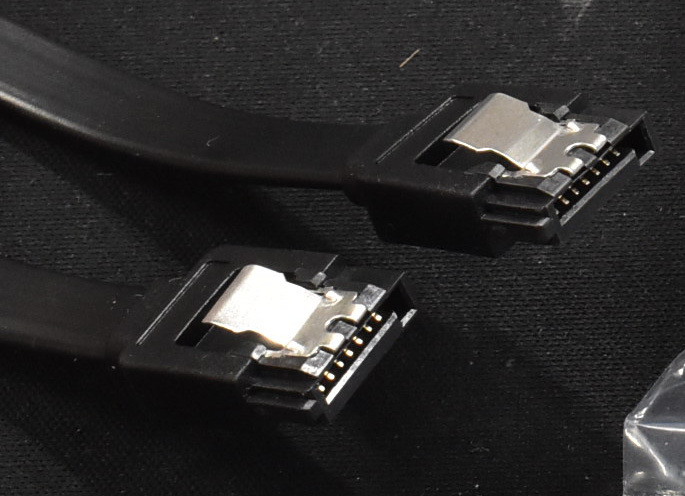(未使用品) 2本セット SATA ケーブル 3.0 6GB/s ケーブル長 37cm(コネクター間 41cm) SATA ケーブル 同梱対応 送料185円から (管:SP03 x9s_画像2