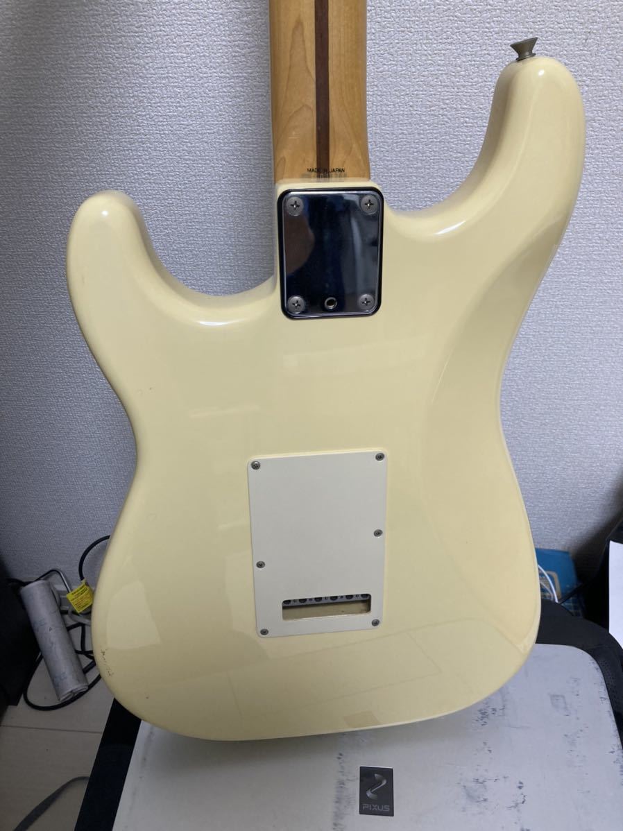 Fender フェンダー Stratocaster ストラトキャスター JAPAN エレキギター 6弦 弦楽器 音楽 軽音 音出確認_画像6