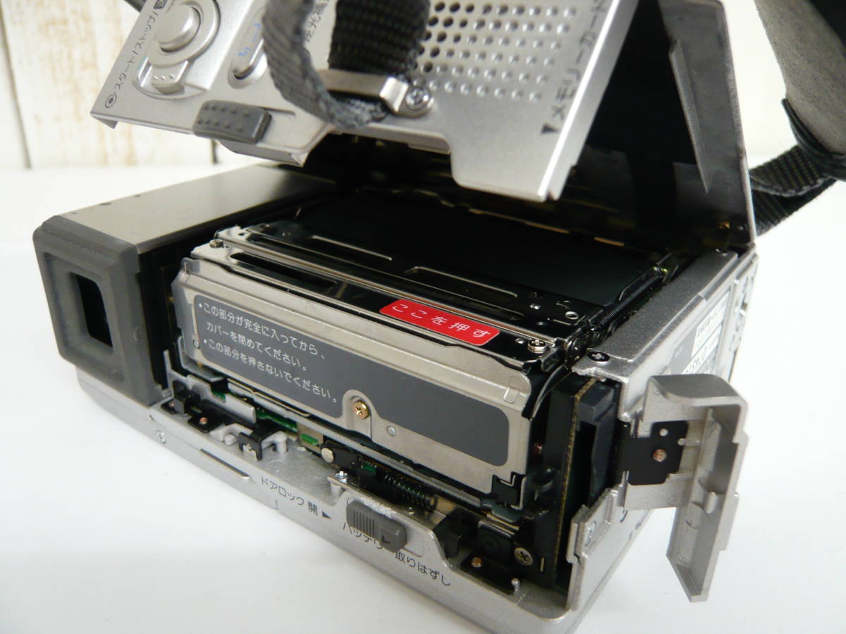 レトロ 当時物 RETRO CAMERA VICTOR ビクター デジタル ビデオ レトロ 当時物 RETRO CAMERA VICTOR ビクター デジタル ビデオ