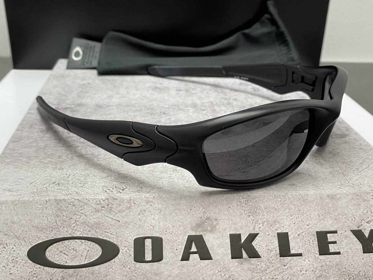 偏光★OAKLEYオークリー STRAIGHT JACEKTストレートジャケット Matte Blackマットブラック/POLARIZEDミラーレンズ SI米軍 USA製サングラス_画像3