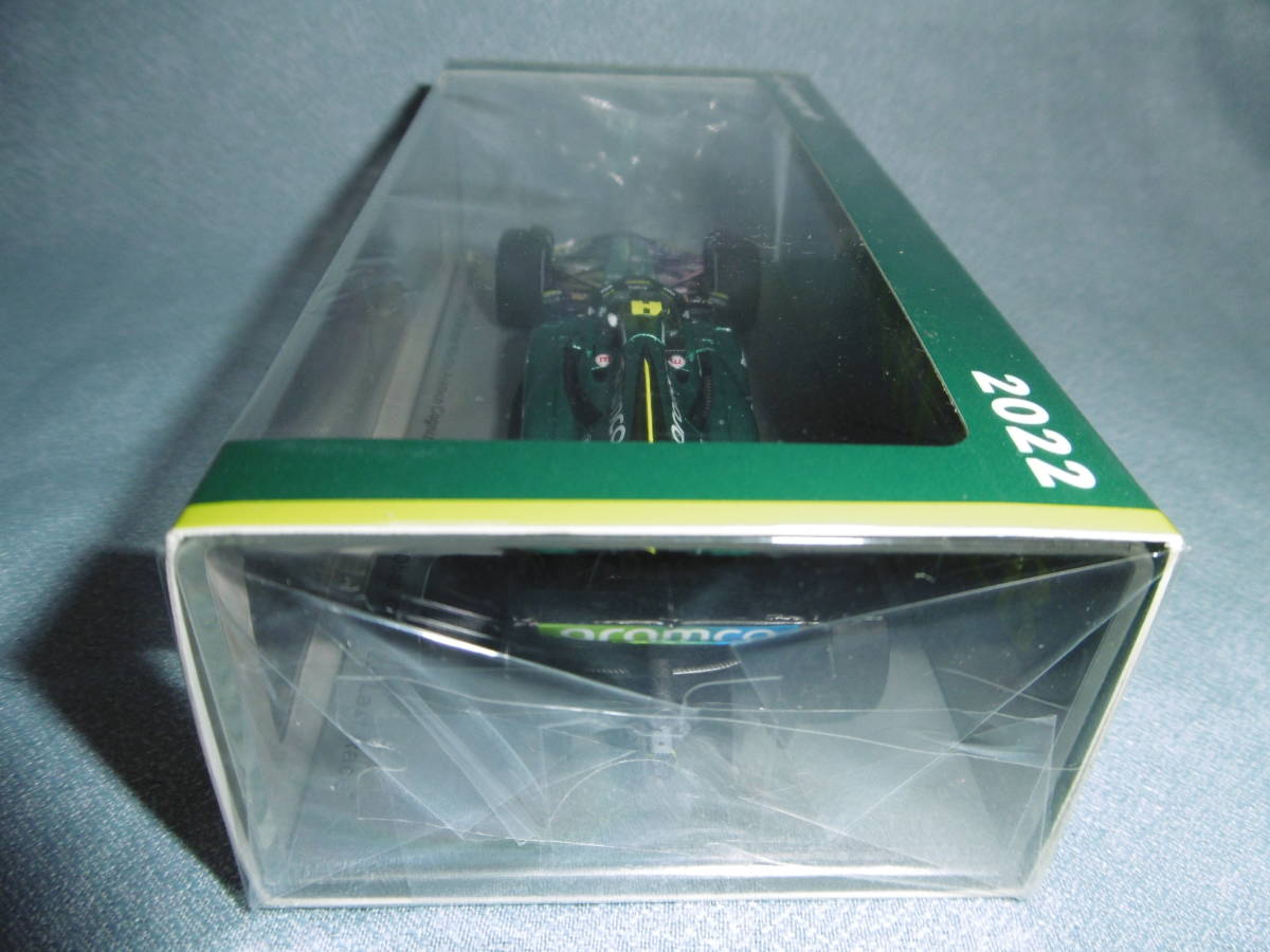 未開封新品 スパーク 1/43 Aston Martin AMR22 ABU Dhabi GP 2022 #5 Sebastian Vettel ラストレース_画像4