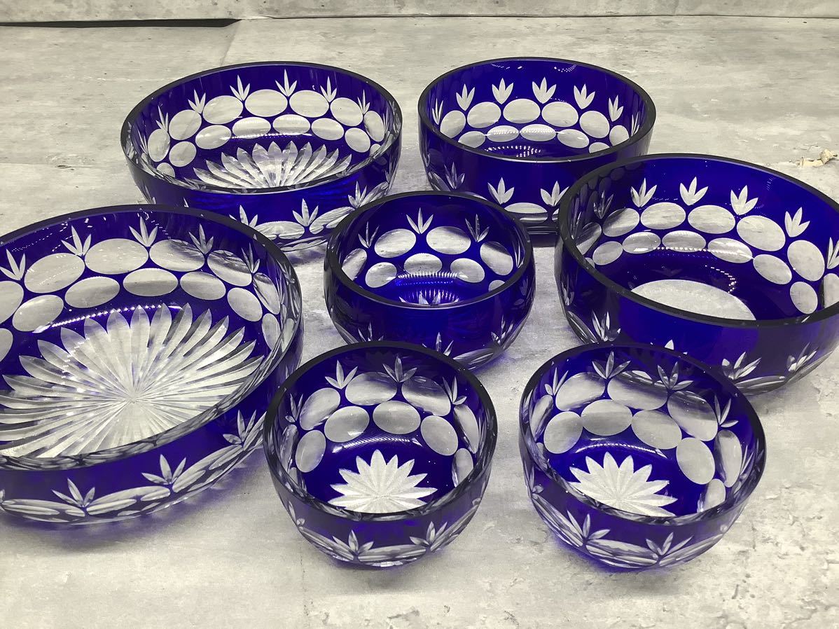 10Y82 未使用品 切子 食器 ガラス工芸 江戸切子 ブルー 深皿 和食器 レトロ カットガラス アンティーク