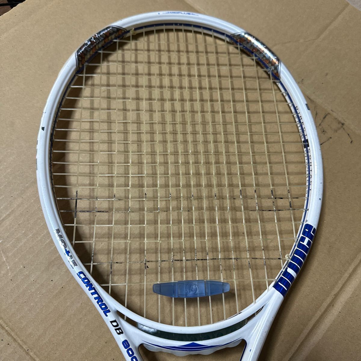 あ-4722）PRINCE プリンス テニスラケット MORE CONTROL DB 800 2本セット　中古現状品_画像3