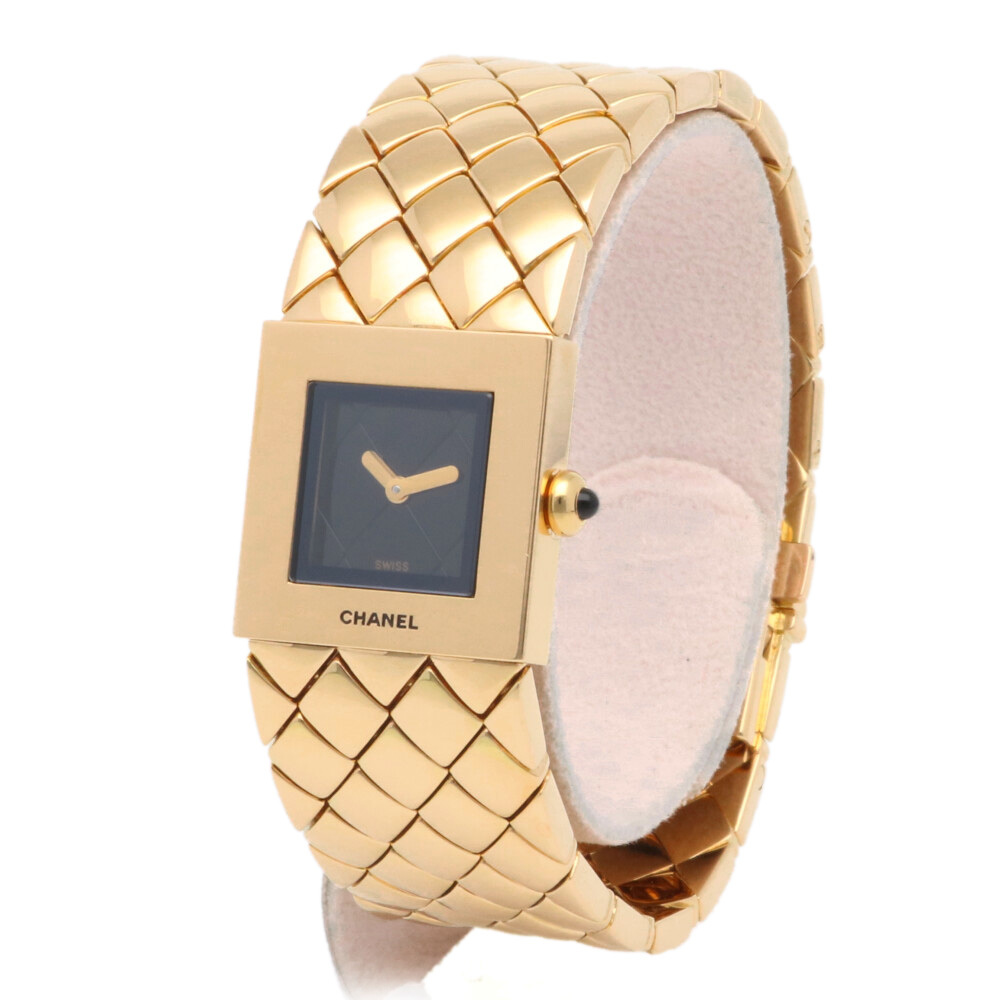  Chanel CHANEL matelasse wristwatch 18 gold K18 yellow gold lady's used beautiful goods 