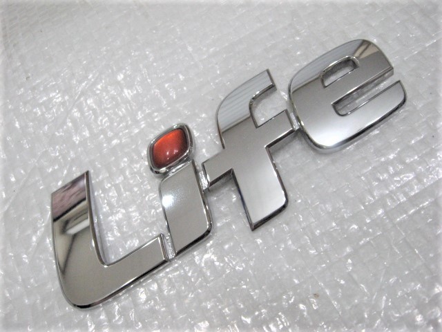 ★希少 ライフ LIFE ホンダ JB5 JB6 リア ロゴ エンブレム 1点 旧車 中古_画像1